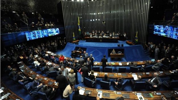 Εικόνα της ολομέλειας της Συγκλήτου που λαμβάνεται κατά τη διάρκεια της ψηφοφορίας κατηγορίας ενάντια ανασταλμένος τον Πρόεδρο Dilma Rousseff, στη Σύγκλητο στη Μπραζίλια, στις 31 Αυγούστου 2016.